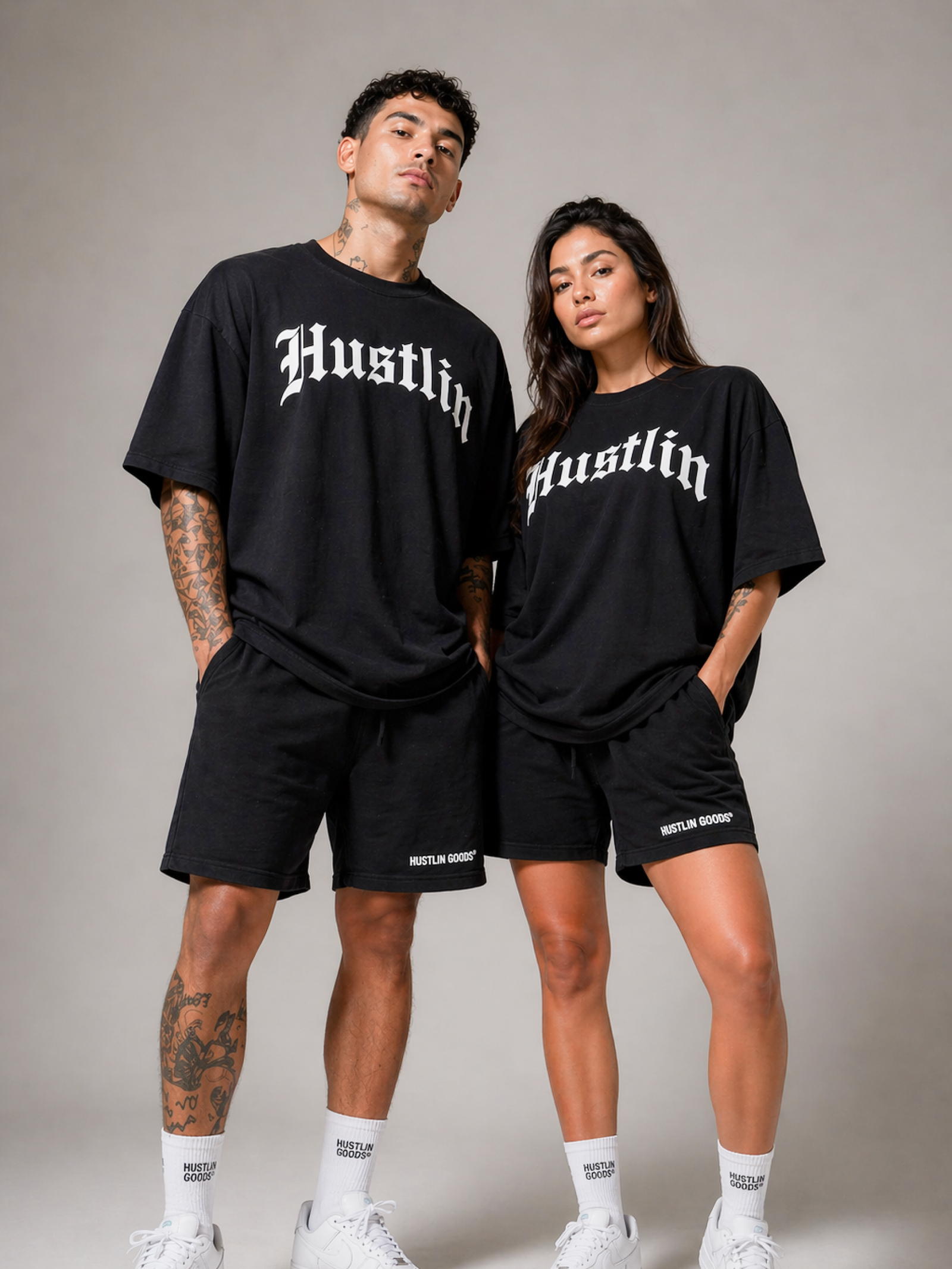Camiseta Oversized - Hustlin Gothic